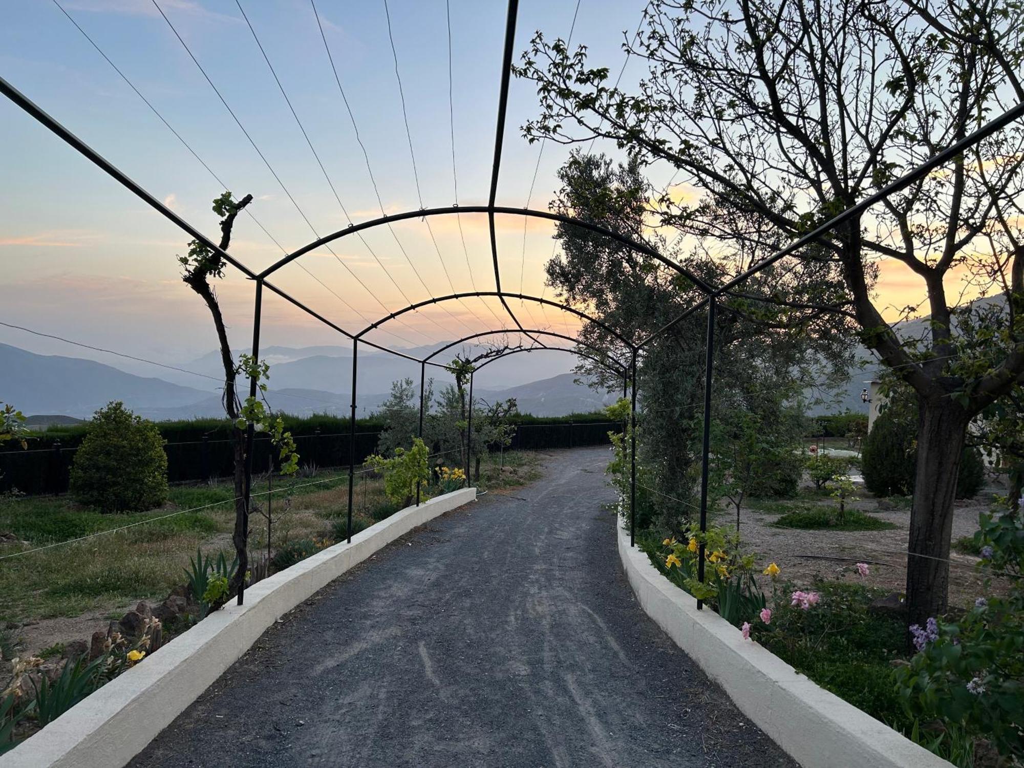 Villa Rustica En La Alpujarra - La Gualalla - Soportujar Carataunas エクステリア 写真